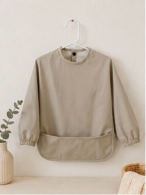 Neutral Bibs Long Sleeve Smock Top